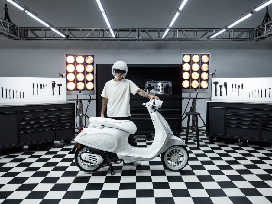 JUSTIN BIEBER X VESPA