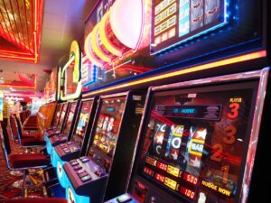 Quanto dura una sessione di slot? Breve storia delle Slot Machine: dalla  leggendaria Liberty Bell alle slot online