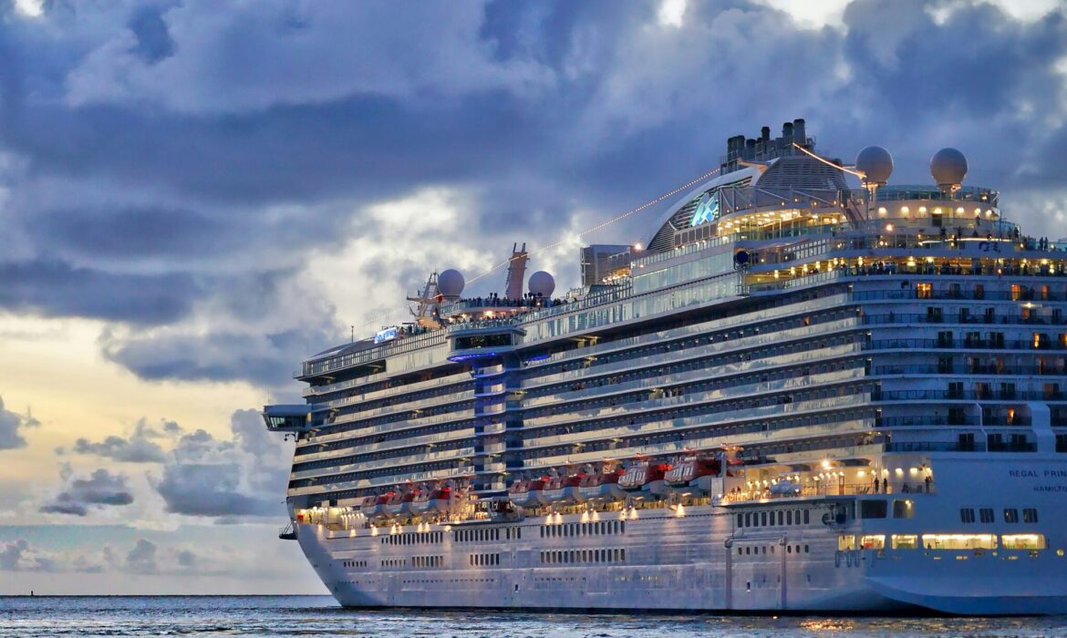 Royal Caribbean organizza due crociere a tema Eurovision 2025